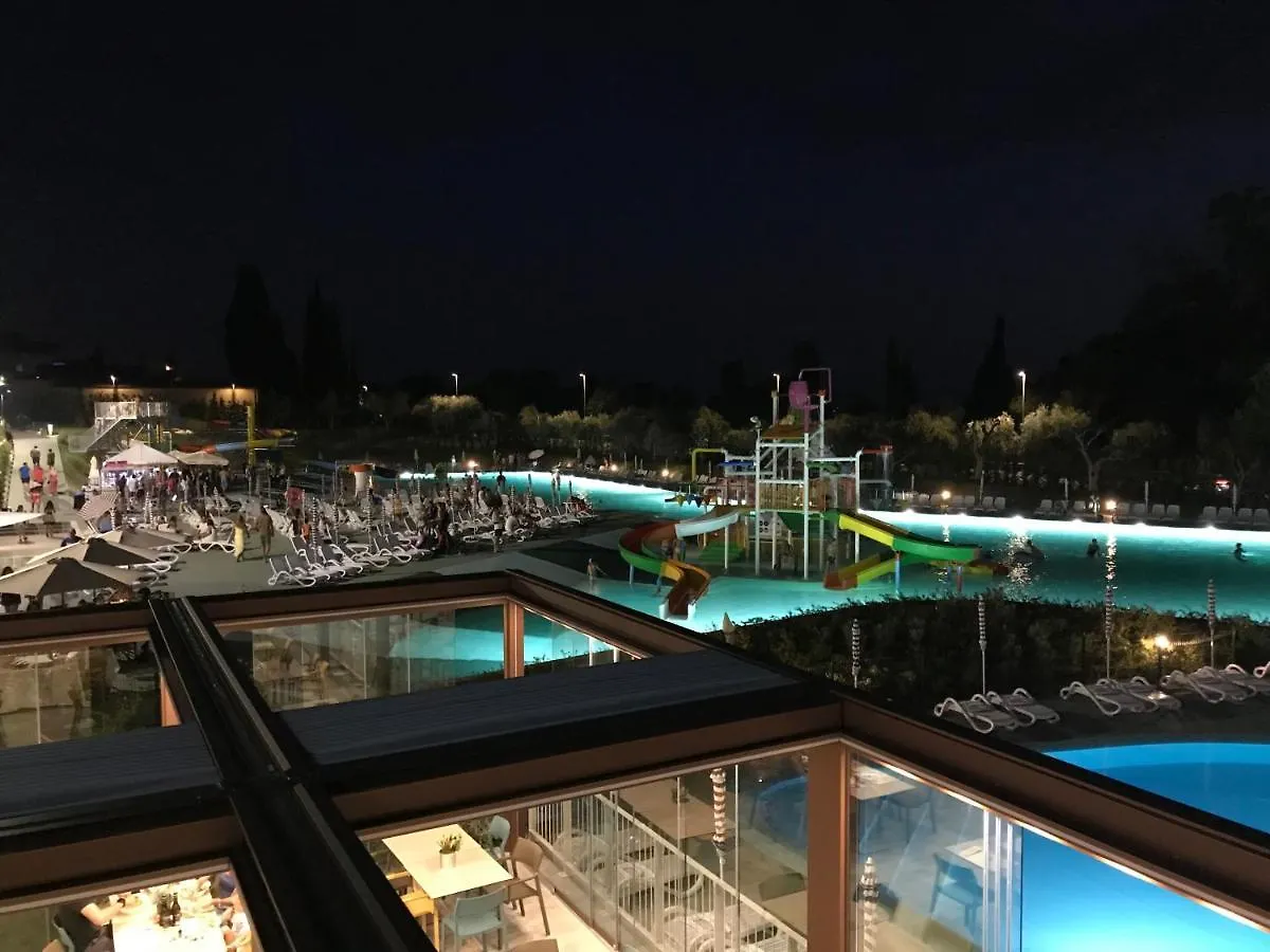 Sisan Family Resort Bardolino 4*,
