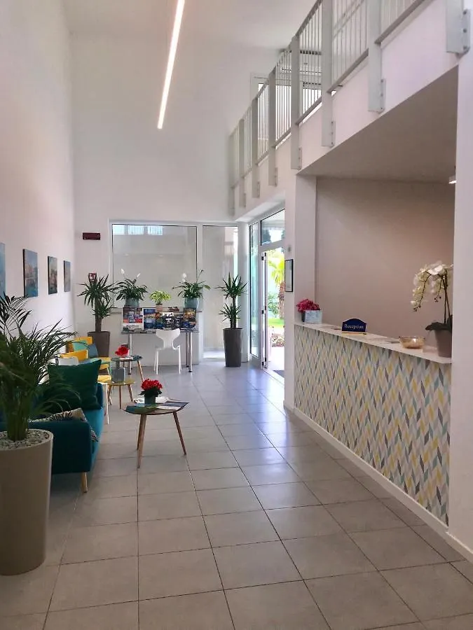 ברדולינו Sisan Family Resort 4*,