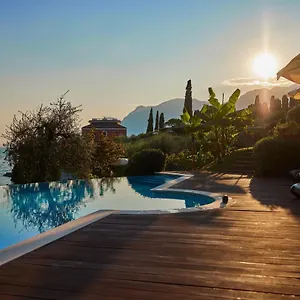 4* Hotel Maximilian