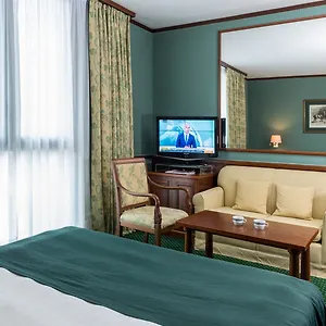 Leonardo Center 4* מילאנו