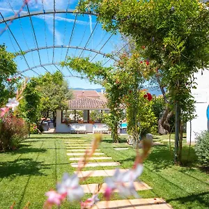Ristorante S'astore Отель Benetutti