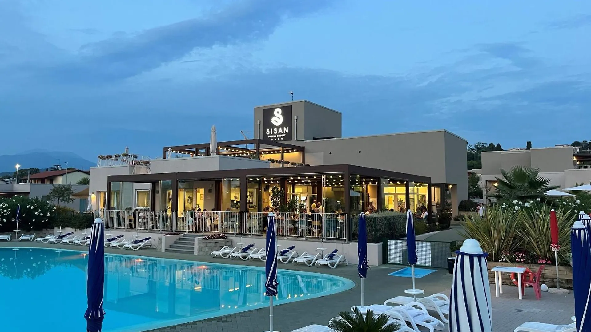 Sisan Family Resort Bardolino 4*,
